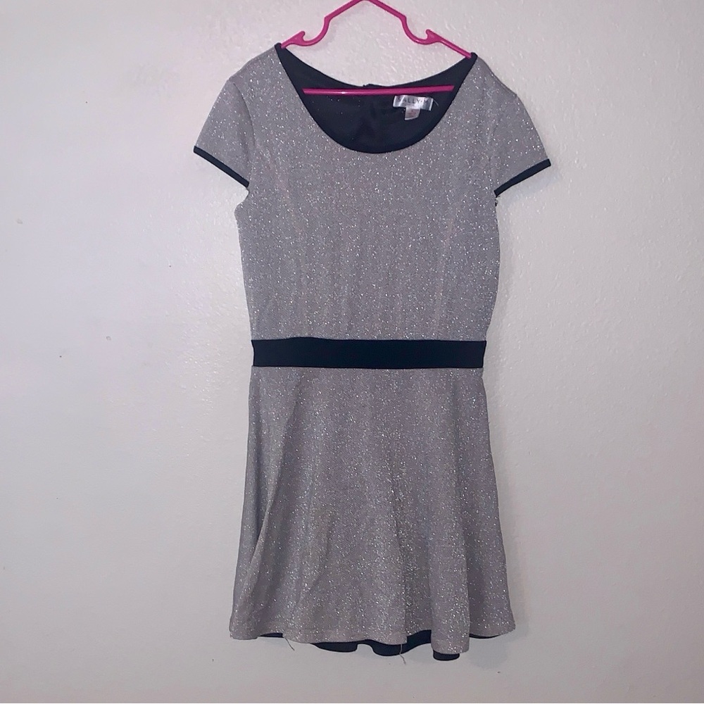 Sally Miller Silver Sparkly Formal Dress Girls Large 10/12 Holiday Christmas